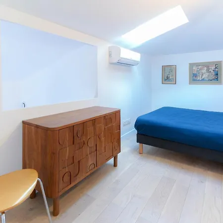 2br Close Gare Station Ac And Balcony Downtown - Benakey Apartmán